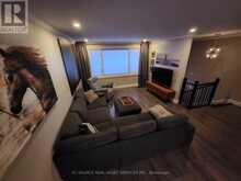 699 CASTLEGUARD CRESCENT | Burlington Ontario | Slide Image Eleven