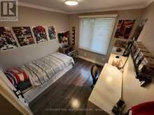 699 CASTLEGUARD CRESCENT | Burlington Ontario | Slide Image Fifteen