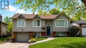 699 CASTLEGUARD CRESCENT | Burlington Ontario | Slide Image One