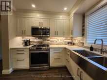 699 CASTLEGUARD CRESCENT | Burlington Ontario | Slide Image Three