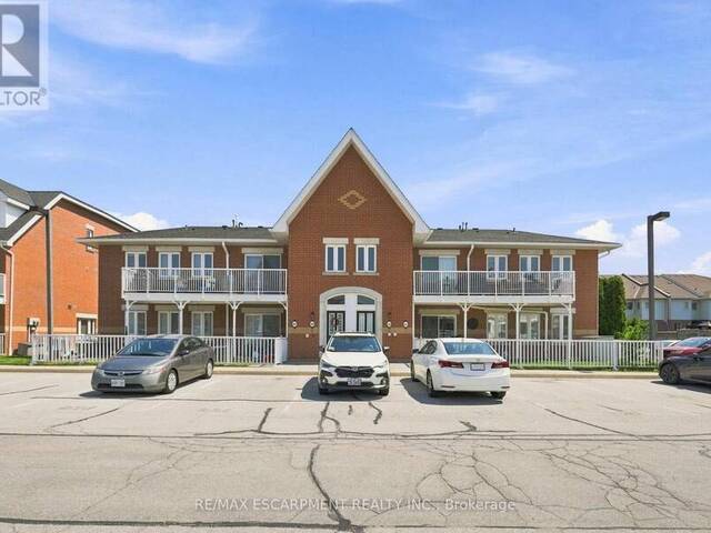 204 - 1701 LAMPMAN AVENUE Burlington Ontario, L7L 6R7 - 2 Bedrooms Condo For Sale