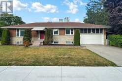 105 BETTY ANN DRIVE | Toronto Ontario | Slide Image Twenty-eight