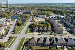 6 BARROW AVENUE | Bradford West Gwillimbury Ontario | Slide Image Eight
