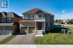 6 BARROW AVENUE | Bradford West Gwillimbury Ontario | Slide Image Three