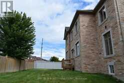 6 BARROW AVENUE | Bradford West Gwillimbury Ontario | Slide Image Seven