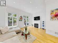 402 GLEN PARK AVENUE | Toronto Ontario | Slide Image Eight