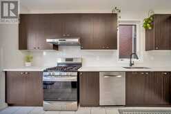 60 TYSONVILLE CIRCLE | Brampton Ontario | Slide Image Fifteen