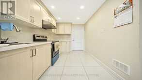 60 TYSONVILLE CIRCLE | Brampton Ontario | Slide Image Thirty-seven