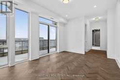 LPH22 - 399 ROYAL ORCHARD BOULEVARD | Markham Ontario | Slide Image Seven