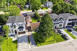 302 PALMER AVENUE | Richmond Hill Ontario | Slide Image Two