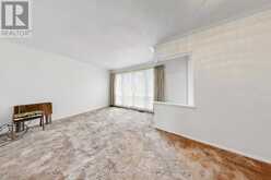 302 PALMER AVENUE | Richmond Hill Ontario | Slide Image Six
