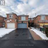 711 ASHPRIOR AVENUE | Mississauga Ontario | Slide Image One