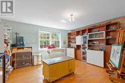 865 MEADOW WOOD ROAD | Mississauga Ontario | Slide Image Thirty-six