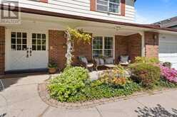 865 MEADOW WOOD ROAD | Mississauga Ontario | Slide Image Four