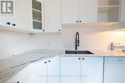 150 BELAND AVENUE S | Hamilton Ontario | Slide Image Eight