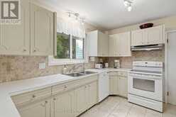 31 VALERIE DRIVE | St. Catharines Ontario | Slide Image Ten
