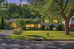 31 VALERIE DRIVE | St. Catharines Ontario | Slide Image Two