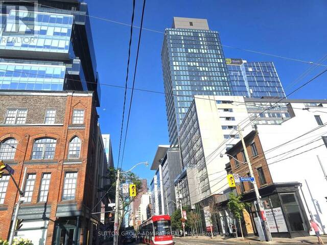 2202 - 284 KING STREET E Toronto Ontario, M5A 1K4 - 2 Bedrooms Condo For Sale
