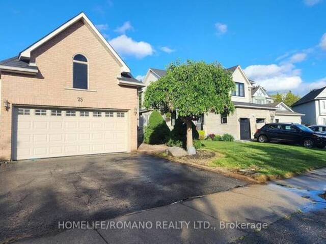 25 BEDELL CRESCENT Whitby Ontario, L1R 2N8 - 4 Bedrooms Home For Sale