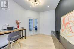 1516 PINERY CRESCENT | Oakville Ontario | Slide Image Seven