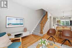 678 ROWLEY COMMON | Burlington Ontario | Slide Image Three