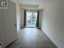 14 - 10 LIBEN WAY | Toronto Ontario | Slide Image Twelve