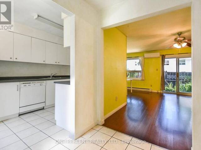 20 - 2550 BIRCHMOUNT ROAD Toronto Ontario, M1T 2M5 - 3 Bedrooms Condo For Sale