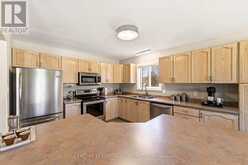 27 CREEK DRIVE | Georgina Ontario | Slide Image Seventeen