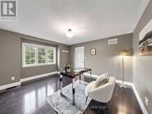 939 GORING CIRCLE | Newmarket Ontario | Slide Image Twenty