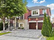 939 GORING CIRCLE | Newmarket Ontario | Slide Image Two