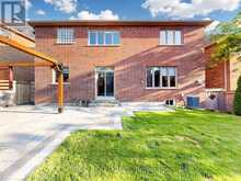 939 GORING CIRCLE | Newmarket Ontario | Slide Image Thirty-one