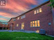 939 GORING CIRCLE | Newmarket Ontario | Slide Image Thirty-two