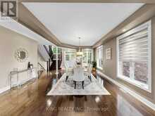 939 GORING CIRCLE | Newmarket Ontario | Slide Image Six