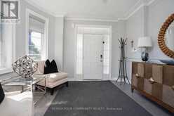 6 GLOBEMASTER LANE | Richmond Hill Ontario | Slide Image Three