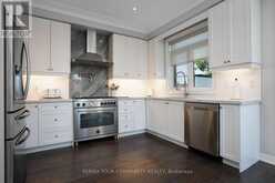 6 GLOBEMASTER LANE | Richmond Hill Ontario | Slide Image Seventeen