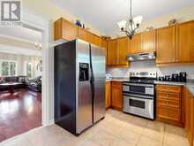 22 CANYON HILL AVENUE | Richmond Hill Ontario | Slide Image Twelve