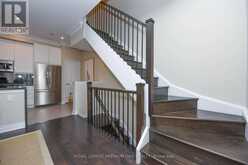 6A ACORN AVENUE | Toronto Ontario | Slide Image Nine