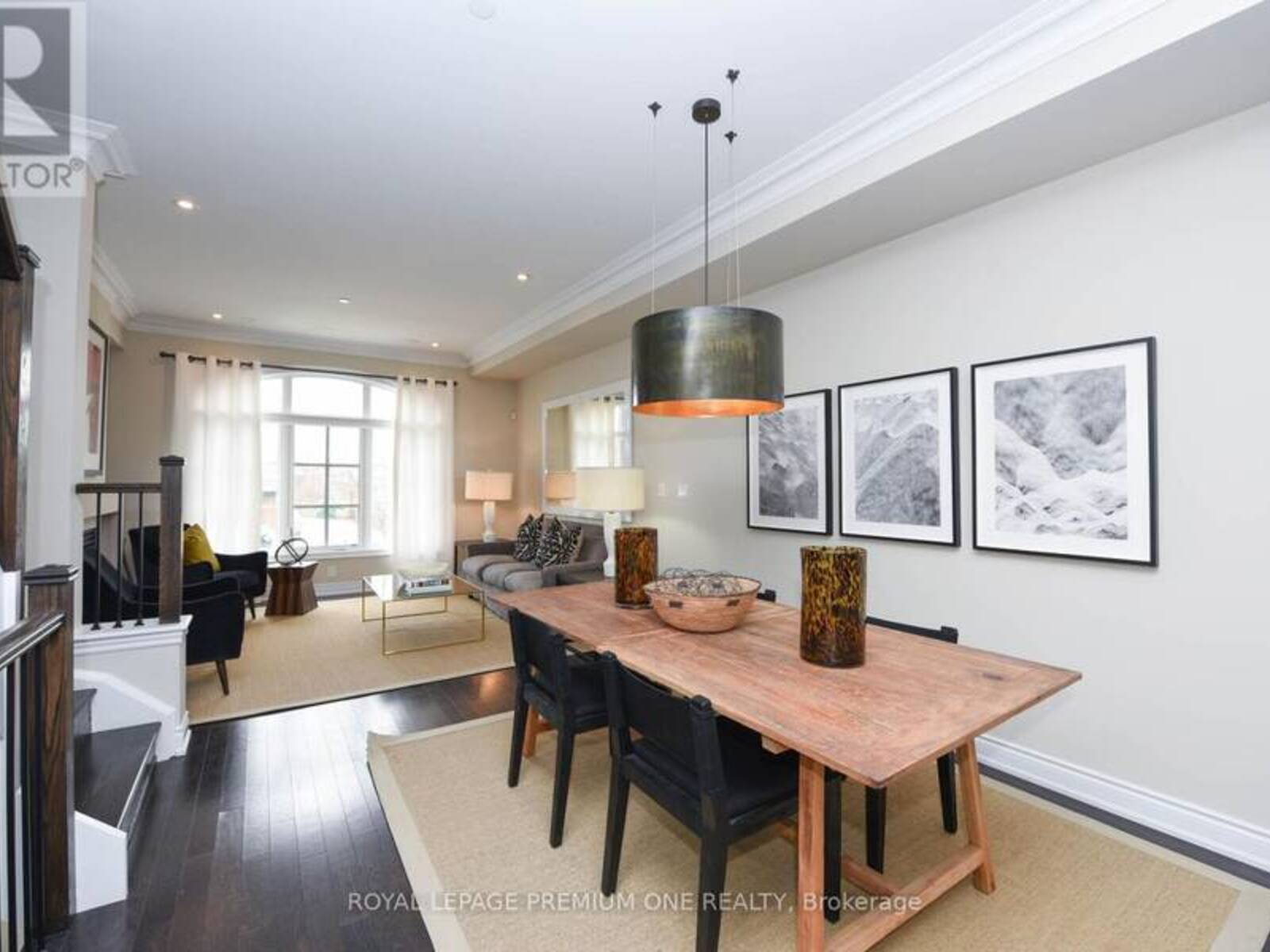 6A ACORN AVENUE, Toronto, Ontario M9B 0B7
