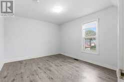 255 HALL AVENUE | Windsor Ontario | Slide Image Nineteen