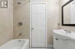 255 HALL AVENUE | Windsor Ontario | Slide Image Thirty-one