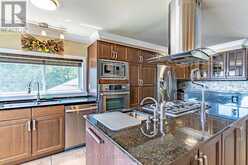 405 CHAMPLAIN ROAD | Penetanguishene Ontario | Slide Image Nine