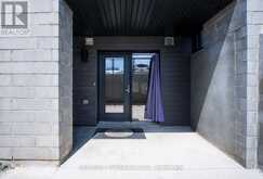 142 FOAMFLOWER PLACE | Waterloo Ontario | Slide Image Twelve