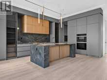 26 CLINTON DRIVE | Richmond Hill Ontario | Slide Image Eight