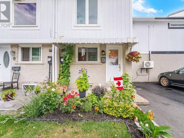 10 GLADSTONE SQUARE Brampton Ontario, L6S 2H5 - 3 Bedrooms Home For Sale