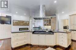 206 ARNOLD AVENUE | Vaughan Ontario | Slide Image Thirteen