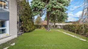 1 DUNDEE DRIVE | Toronto Ontario | Slide Image Thirty-five