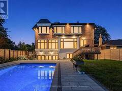 35 LLOYDMINSTER CRESCENT Toronto Ontario, M2M 2R9