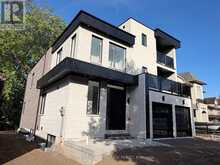 711 HILLVIEW CRESCENT | Pickering Ontario | Slide Image One