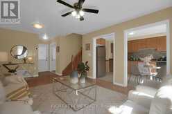 84 DOUGHERTY CRESCENT | Whitchurch-Stouffville Ontario | Slide Image Six