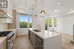 42 GLOBEMASTER LANE | Richmond Hill Ontario | Slide Image Seventeen